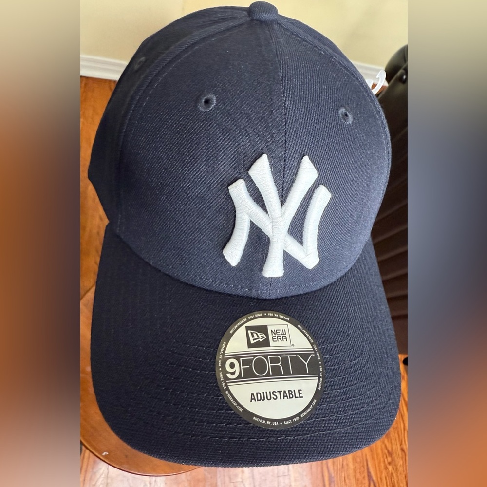 Beautiful Brand New YANKEES Cap